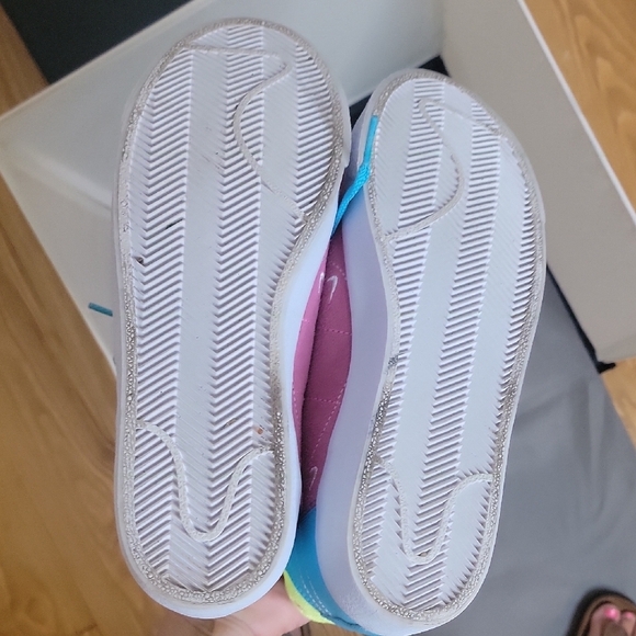 Nike Blazer Mids High-Top Sneakers - Blue, Pink, and Yellow Sz Youth 7 - Picture 8 of 8